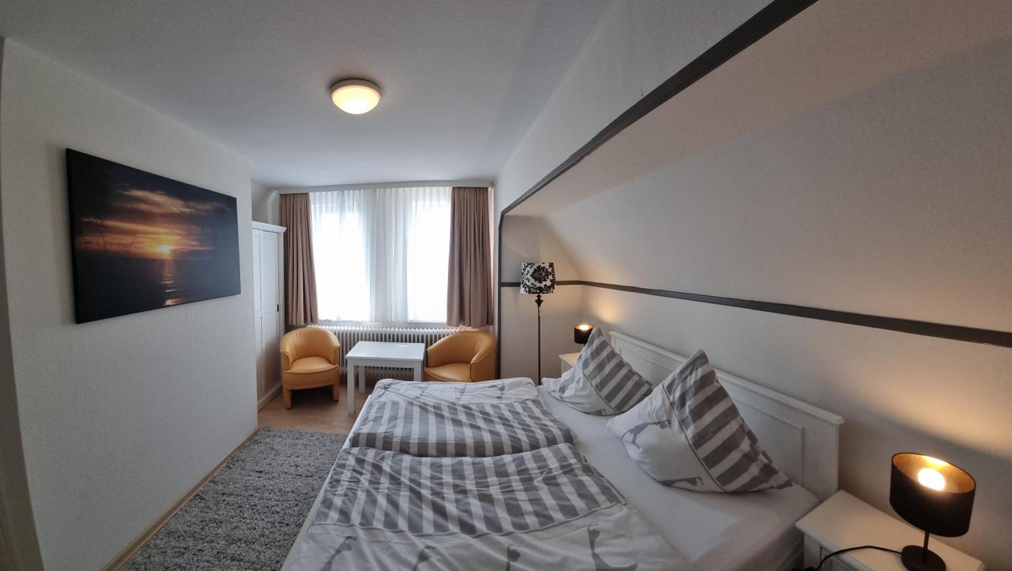 Hotel-Cafe-Lindow Веннингштедт Экстерьер фото